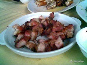吃烧鸡视频,一探视频中的烧鸡制作奥秘