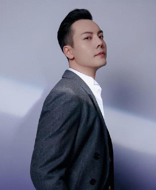 各种明星吃瓜爆料任嘉伦,娱乐圈爆料风云中的神秘身影