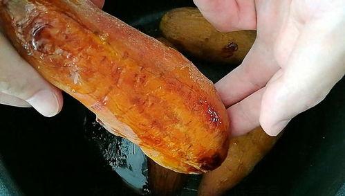 烤地瓜视频,冬日暖胃的甜蜜诱惑