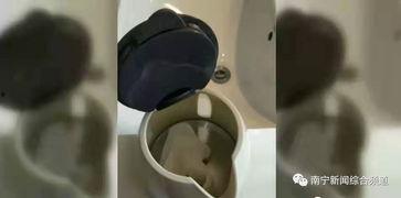 女生用卫生巾视频,揭秘女生使用卫生巾的日常瞬间